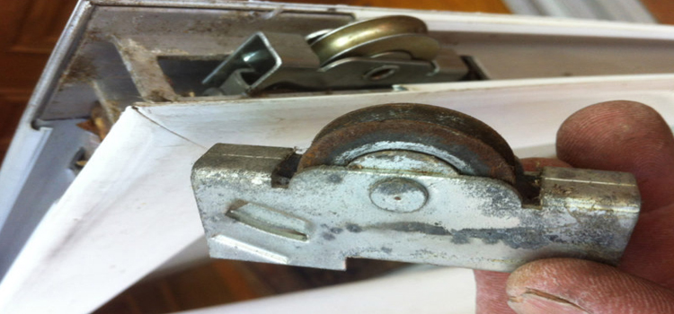 screen door roller repair in Lakeside